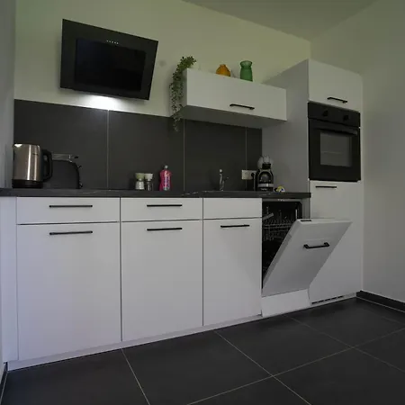 Modernes Ferienapartment: Komfort & Wohlfuehlen Lejlighed