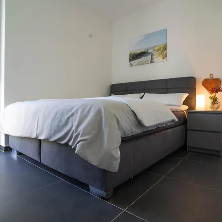 Apartment Modernes Ferienapartment: Komfort & Wohlfuehlen *