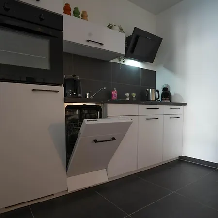 Modernes Ferienapartment: Komfort & Wohlfuehlen *