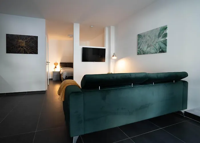 Modernes Ferienapartment: Komfort & Wohlfuehlen アパート *